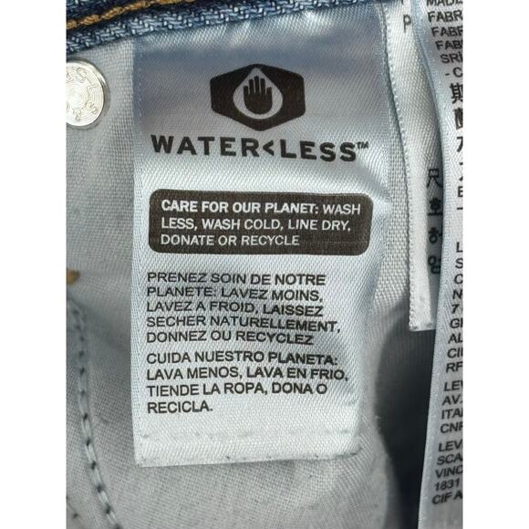 Levi's 94 Baggy Jeans size 30 Blue Raw Hem - Picture 6 of 7